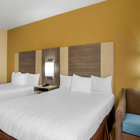 Best Western Plus Springfield Airport Inn Exteriér fotografie