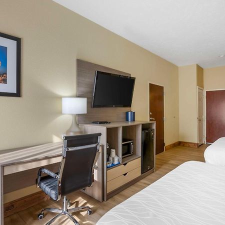 Best Western Plus Springfield Airport Inn Exteriér fotografie