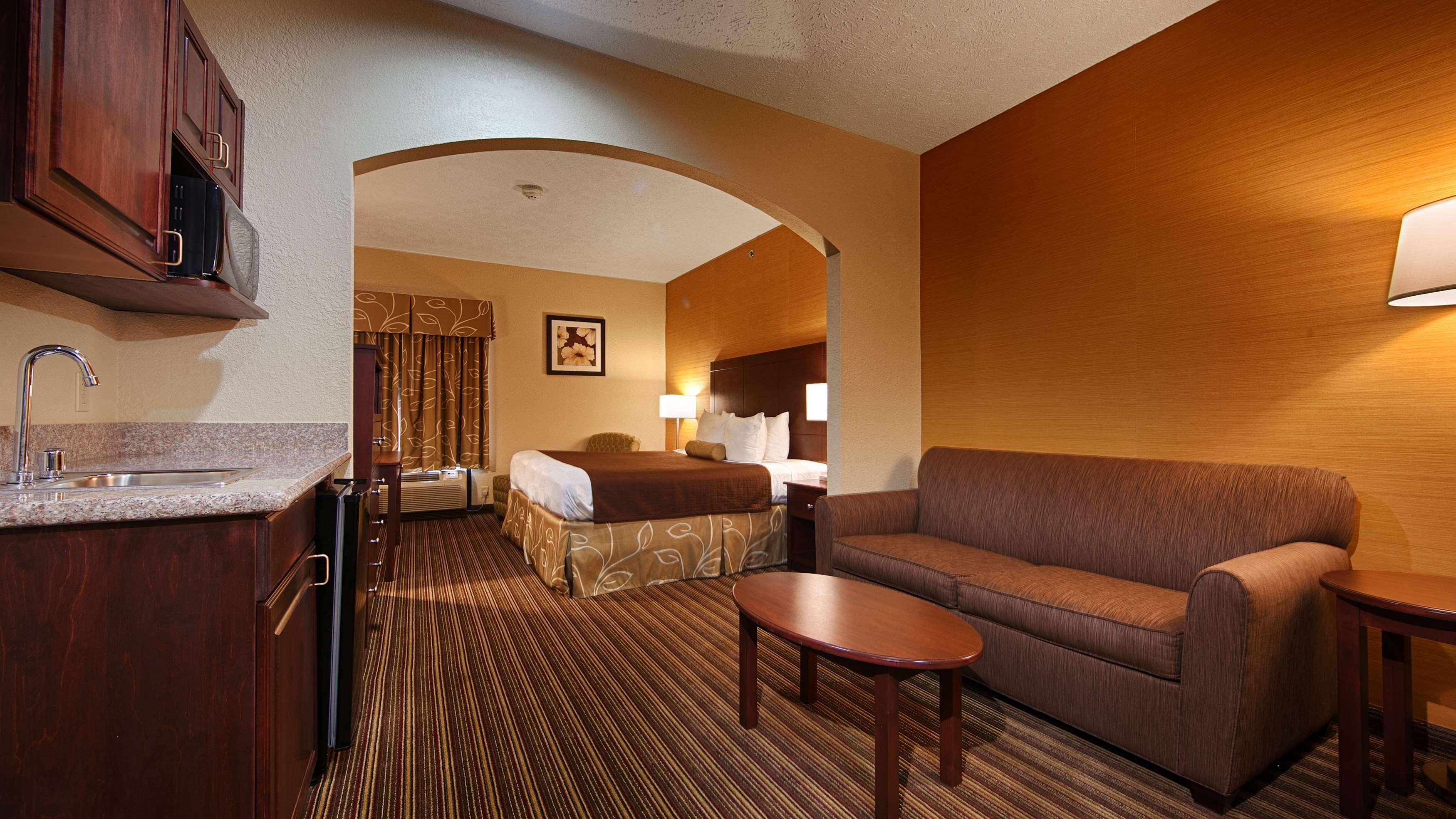Best Western Plus Springfield Airport Inn Exteriér fotografie